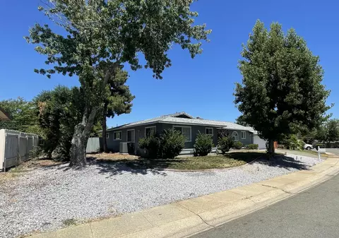4170 Meander Dr, Redding, CA 96001 photo 4