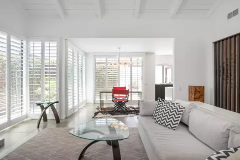 2545 W Miramonte Cir, Palm Springs, CA 92264