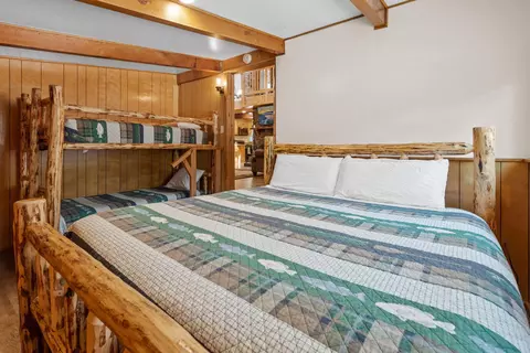 42551 Willow Ave, Big Bear Lake, CA 92315 photo 17