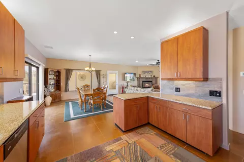 3733 Julcrest Rd, Yucca Valley, CA 92284 photo 11