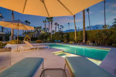 541 N Cerritos Dr, Palm Springs, CA 92262