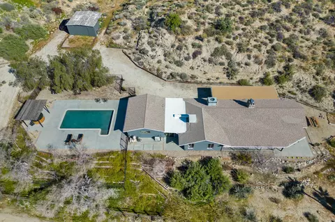 48889 Oak Dr, Morongo Valley, CA 92256 photo 6