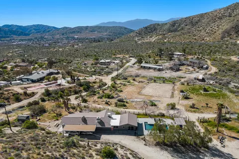 48889 Oak Dr, Morongo Valley, CA 92256 photo 5