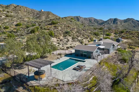 48889 Oak Dr, Morongo Valley, CA 92256 photo 4