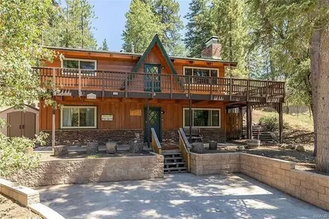43128 Moonridge Rd, Big Bear Lake, CA 92315