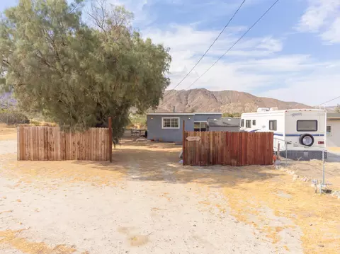 49610 Mojave Dr, Morongo Valley, CA 92256 photo 2
