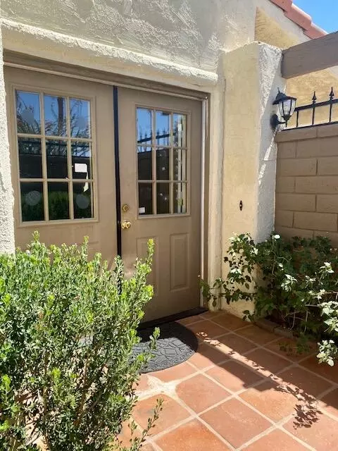 9960 Hoylake Rd, Desert Hot Springs, CA 92240