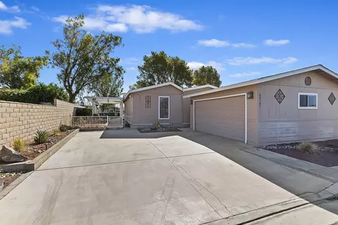 34747 Double Diamond Dr, Thousand Palms, CA 92276