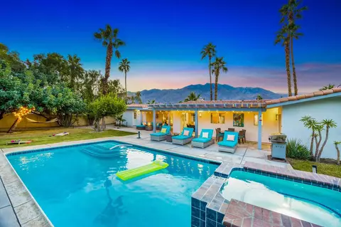 1160 N Calle Marcus, Palm Springs, CA 92262