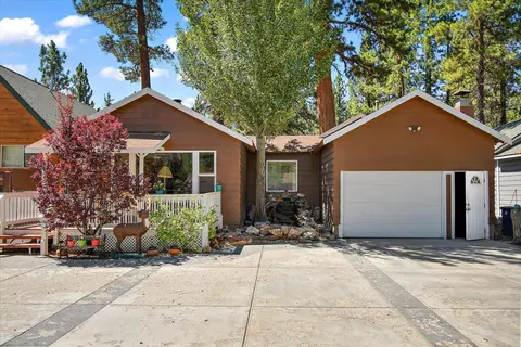 802 W Big Bear Blvd, Big Bear City, CA 92314