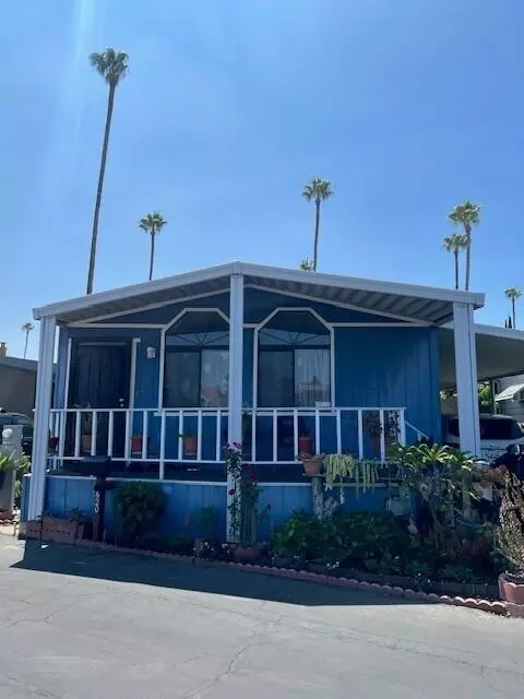 4117 W Mcfadden Ave, Santa Ana, CA 92704