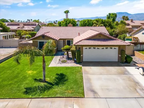 80595 Willow Ln, Indio, CA 92201 photo 2