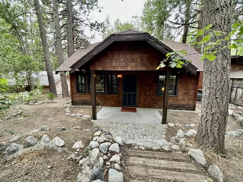 53765 Idyllwild Rd, Idyllwild, CA 92549