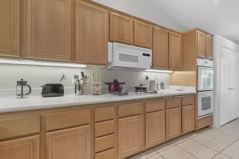 45 Sutton Pl E, Palm Desert, CA 92211 photo 7