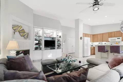 45 Sutton Pl E, Palm Desert, CA 92211 photo 15