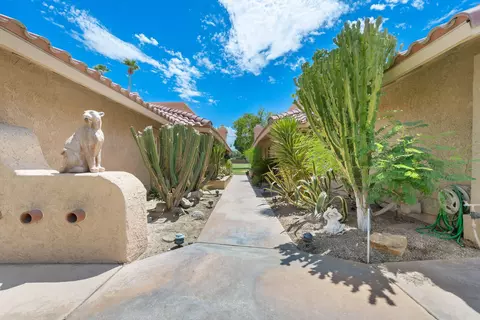 77643 Woodhaven Dr S, Palm Desert, CA 92211