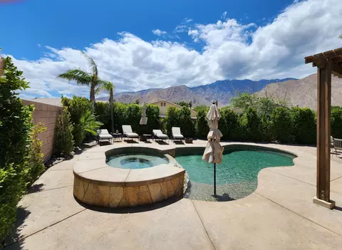1090 Palmas Ridge Rdg, Palm Springs, CA 92262