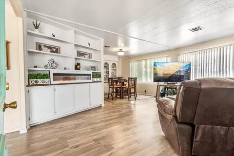 74251 Mercury Cir W, Palm Desert, CA 92260