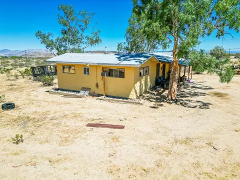 55460 Massachusets Ave, Landers, CA 92285 photo 21