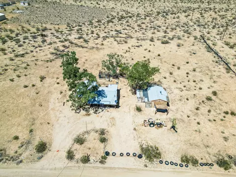 55460 Massachusets Ave, Landers, CA 92285 photo 12