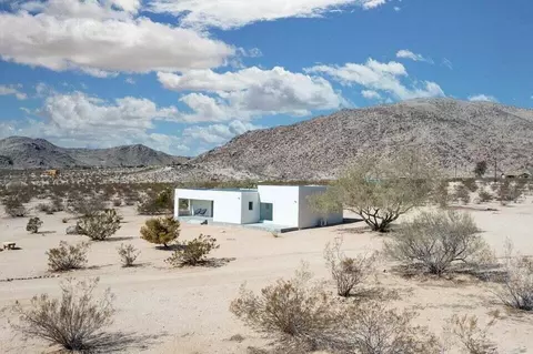 4334 Wren Rd, Joshua Tree, CA 92252 photo 1