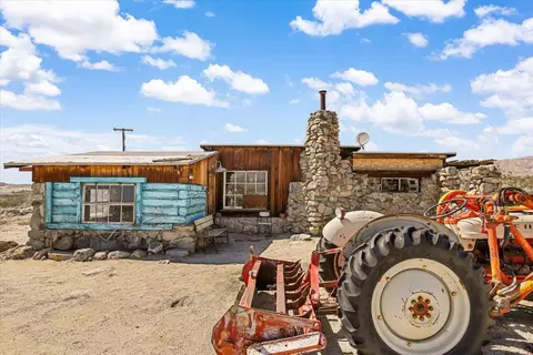 76225 Larsen Ln, Desert Hot Springs, CA 92241