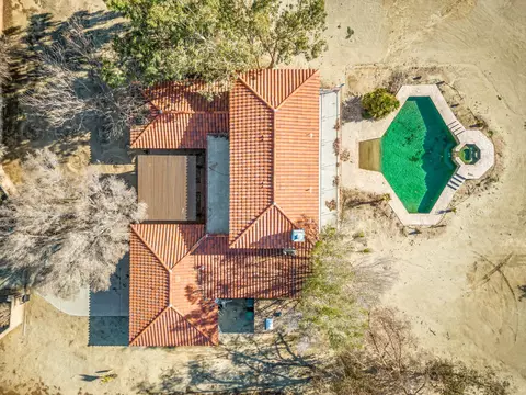 48755 Southview Pl, Indio, CA 92201 photo 9