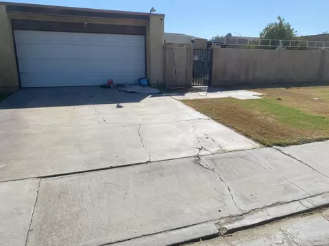 44324 Laurel St, Indio, CA 92201 photo 3
