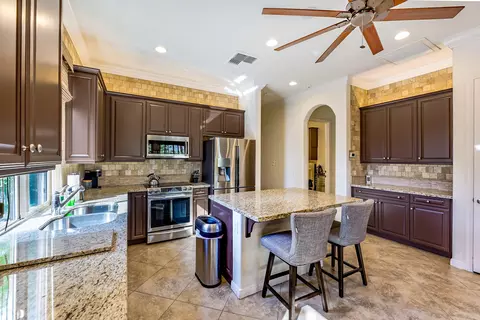 40686 Corte Nube, Indio, CA 92203 photo 8