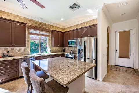 40686 Corte Nube, Indio, CA 92203 photo 7