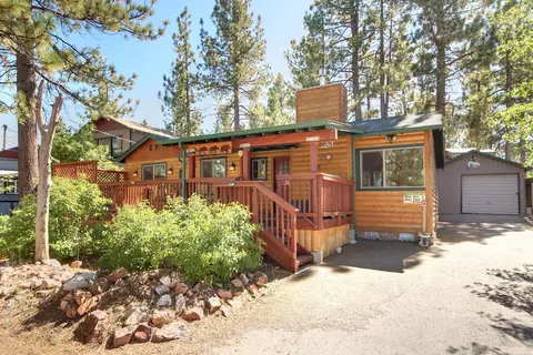 560 Temple Ln, Big Bear Lake, CA 92315