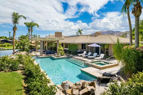 2 Kingsway Ct, Rancho Mirage, CA 92270