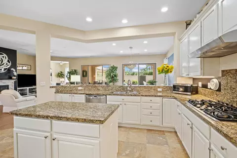 81011 Avenida Lorena, Indio, CA 92203
