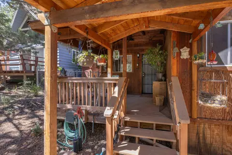 774 Highland, Sugarloaf, CA 92386