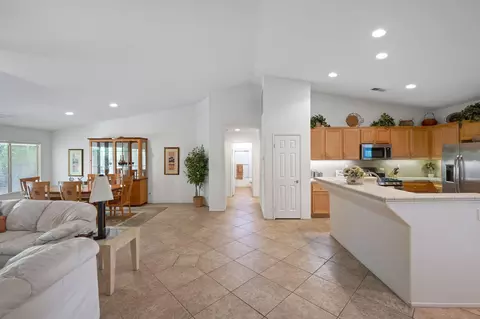 81297 Avenida Camelia, Indio, CA 92201 photo 8