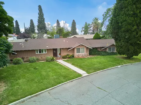 826 Linda Vista Dr, Banning, CA 92220