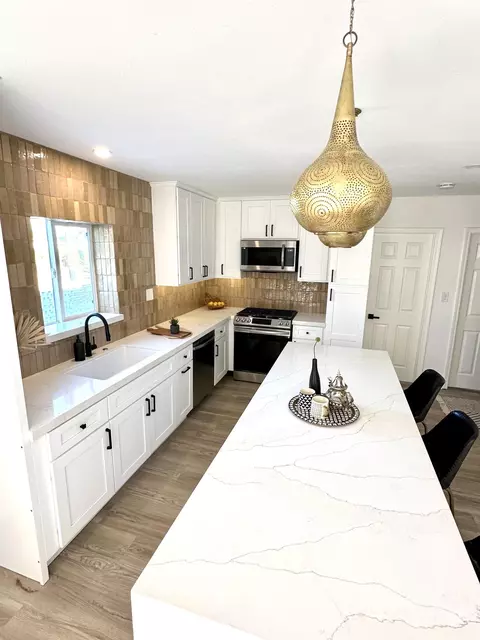 37534 Van Fleet St, Cathedral City, CA 92234