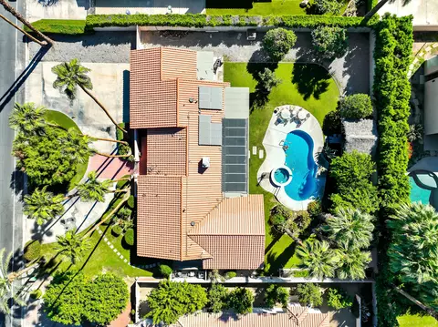 72355 Magnesia Falls Dr, Rancho Mirage, CA 92270