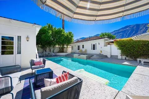 526 S Calle Palo Fierro, Palm Springs, CA 92264