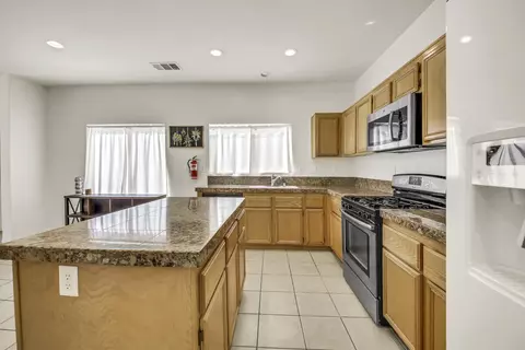 40676 Morris St, Indio, CA 92203 photo 37