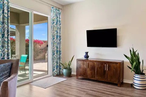 Living - 85349 Campana Ave, Indio, CA 92203 photo 4 of 5