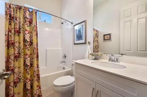 Bath - 85349 Campana Ave, Indio, CA 92203 photo 4 of 5