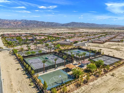 View/Area - 85349 Campana Ave, Indio, CA 92203 photo 9 of 10