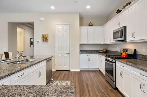 Kitchen - 85349 Campana Ave, Indio, CA 92203 photo 6 of 6