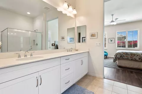Bath - 85349 Campana Ave, Indio, CA 92203 photo 3 of 5