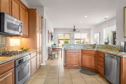 81542 Avenida Contento, Indio, CA 92203 photo 6