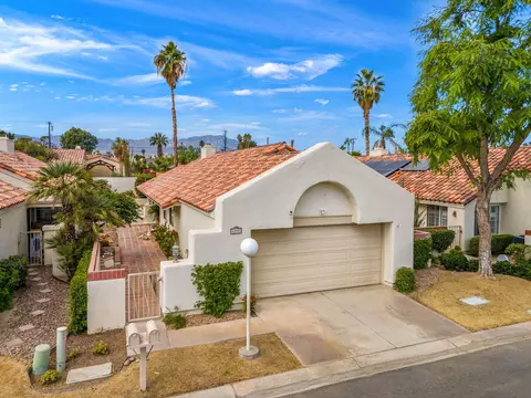 43595 W Calle Las Brisas, Palm Desert, CA 92211