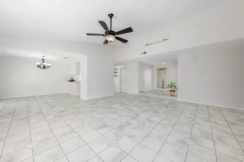 962 Esther Dr, Corona, CA 92882 photo 9