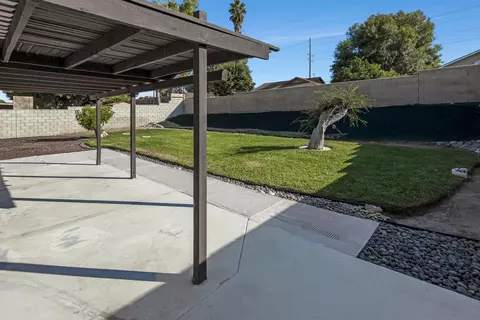 962 Esther Dr, Corona, CA 92882 photo 28