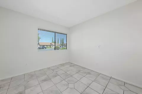 962 Esther Dr, Corona, CA 92882 photo 22